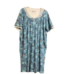 Silvert's Open Back Adaptive Nightgown, Blue Flowers - Short Sleeve, Size: L